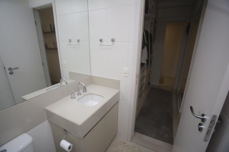 Apartamento à venda com 120m², 3 quartos e 2 vagasSuite