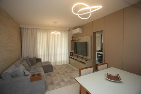 Sala de apartamento à venda com 3 quartos, 120m² em Caiçaras, Belo Horizonte