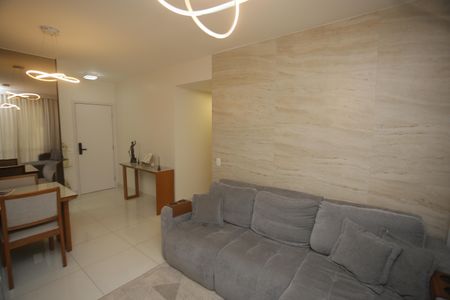 Apartamento à venda com 120m², 3 quartos e 2 vagasSala