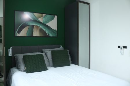 Suíte 1 de apartamento à venda com 2 quartos, 72m² em Perdizes, São Paulo