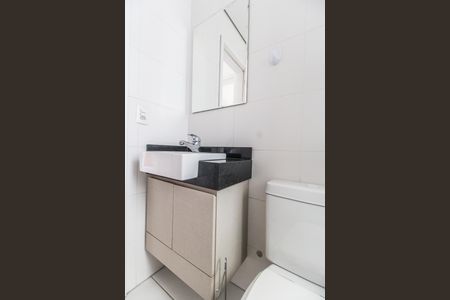 Apartamento para alugar com 72m², 2 quartos e 1 vaga Apartamento para alugar com 72m², 2 quartos e 1 vagaBanheiro Social