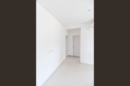 Apartamento para alugar com 72m², 2 quartos e 1 vaga Apartamento para alugar com 72m², 2 quartos e 1 vagaCorredor