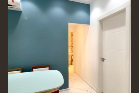 Sala de apartamento para alugar com 2 quartos, 78m² em Copacabana, Rio de Janeiro