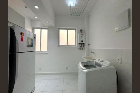 Apartamento para alugar com 80m², 2 quartos e 1 vaga Apartamento para alugar com 80m², 2 quartos e 1 vagaÁrea de serviço