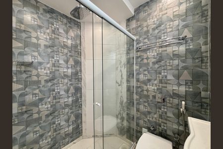 Apartamento para alugar com 80m², 2 quartos e 1 vaga Apartamento para alugar com 80m², 2 quartos e 1 vagaBanheiro de Serviço