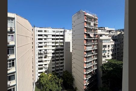 Apartamento para alugar com 80m², 2 quartos e 1 vaga Apartamento para alugar com 80m², 2 quartos e 1 vagaVista do Quarto 2