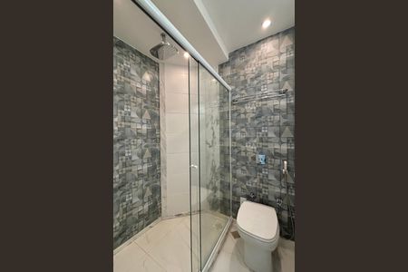 Apartamento para alugar com 80m², 2 quartos e 1 vaga Apartamento para alugar com 80m², 2 quartos e 1 vagaBanheiro de Serviço