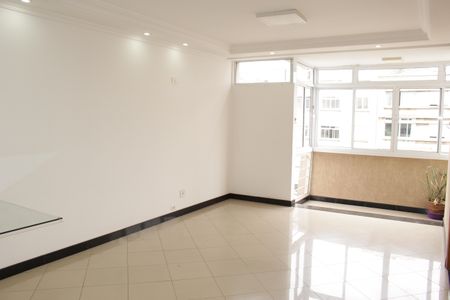 Sala de apartamento à venda com 3 quartos, 108m² em Santa Cecilia, São Paulo