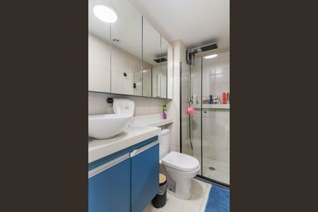 Apartamento à venda com 38m², 2 quartos e sem vaga Apartamento à venda com 38m², 2 quartos e sem vagaBanheiro