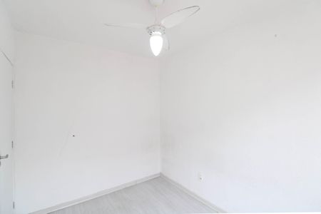 Quarto 1 de apartamento para alugar com 2 quartos, 40m² em Cosmos, Rio de Janeiro