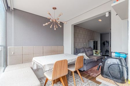 Apartamento à venda com 68m², 3 quartos e 1 vagaVaranda