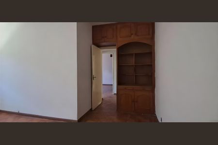 Apartamento para alugar com 70m², 3 quartos e sem vaga Apartamento para alugar com 70m², 3 quartos e sem vagaCorredor