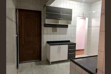 Apartamento para alugar com 70m², 3 quartos e sem vaga Apartamento para alugar com 70m², 3 quartos e sem vagaCozinha