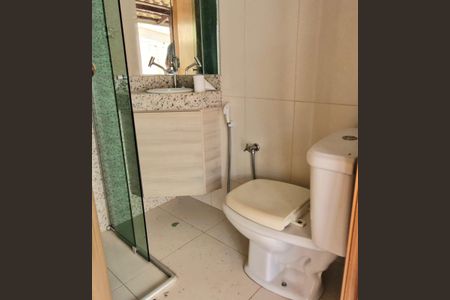 Casa à venda com 300m², 5 quartos e 5 vagas