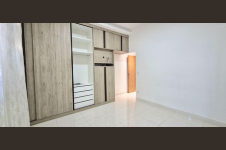 Casa à venda com 300m², 5 quartos e 5 vagas