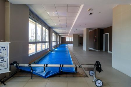 Studio para alugar com 33m², 1 quarto e 1 vaga Studio para alugar com 33m², 1 quarto e 1 vagaPiscina Coberta