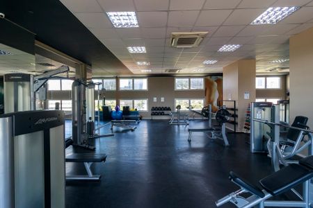 Studio para alugar com 33m², 1 quarto e 1 vaga Studio para alugar com 33m², 1 quarto e 1 vagaAcademia