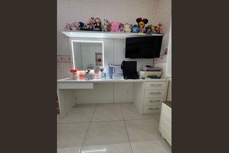 Apartamento à venda com 82m², 3 quartos e 2 vagasQuarto 2