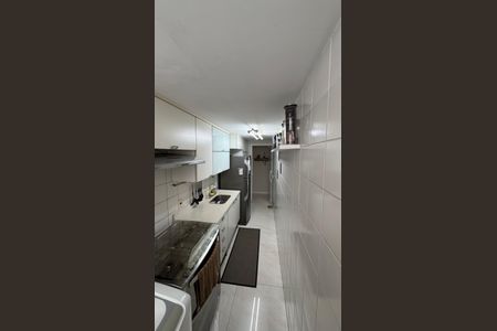 Apartamento à venda com 82m², 3 quartos e 2 vagasCozinha e Área de Serviço