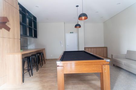 Apartamento para alugar com 51m², 2 quartos e 1 vaga Apartamento para alugar com 51m², 2 quartos e 1 vagaÁrea comum - Sala de Jogos