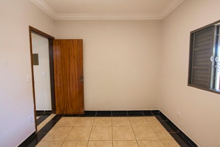 Casa para alugar com 187m², 4 quartos e 2 vagasQuarto 2