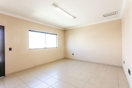 Casa à venda com 127m², 3 quartos e 3 vagas Casa à venda com 127m², 3 quartos e 3 vagasEdícula