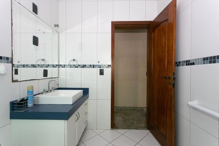 Casa à venda com 127m², 3 quartos e 3 vagas Casa à venda com 127m², 3 quartos e 3 vagasBanheiro 2