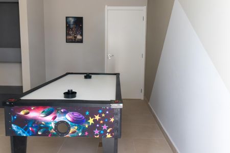 Apartamento à venda com 27m², 1 quarto e sem vagaÁrea comum - Salão de Jogos
