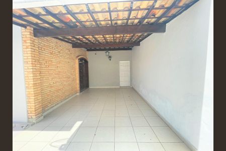 Casa à venda com 275m², 3 quartos e 2 vagasGaragem