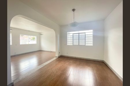 Sala 2 de casa à venda com 3 quartos, 275m² em Santa Amelia, Belo Horizonte
