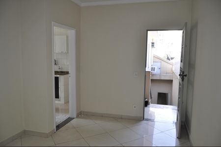 Apartamento para alugar com 1 quarto, 35m² em Lins de Vasconcelos, Rio de Janeiro