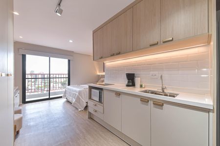 Cozinha de kitnet/studio para alugar com 1 quarto, 30m² em Jardim das Acacias, São Paulo