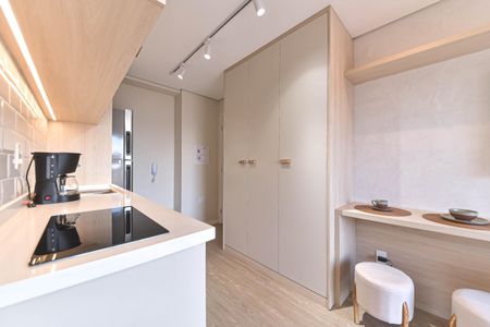 Cozinha de kitnet/studio para alugar com 1 quarto, 30m² em Jardim das Acacias, São Paulo