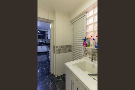 Apartamento à venda com 124m², 2 quartos e 1 vaga Apartamento à venda com 124m², 2 quartos e 1 vagaÁrea de Serviço