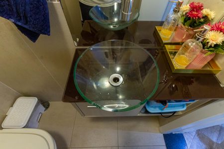 Apartamento à venda com 124m², 2 quartos e 1 vaga Apartamento à venda com 124m², 2 quartos e 1 vagaBanheiro