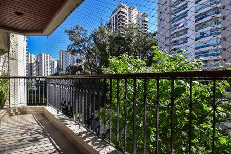 Varanda de apartamento para alugar com 3 quartos, 142m² em Vila Andrade, São Paulo