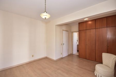 Apartamento para alugar com 142m², 3 quartos e 2 vagasSuíte