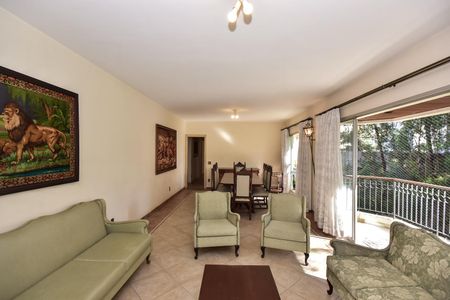 Apartamento para alugar com 142m², 3 quartos e 2 vagasSala