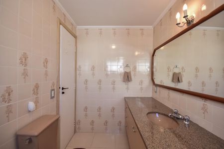 Apartamento para alugar com 142m², 3 quartos e 2 vagasBanheiro da Suíte