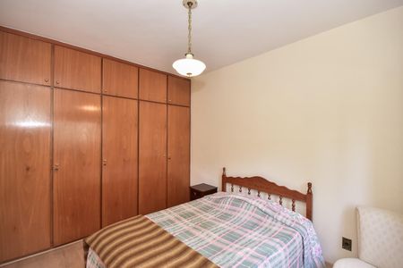 Apartamento para alugar com 142m², 3 quartos e 2 vagasQuarto 2