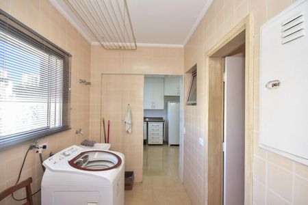 Apartamento para alugar com 142m², 3 quartos e 2 vagasÁrea de Serviço