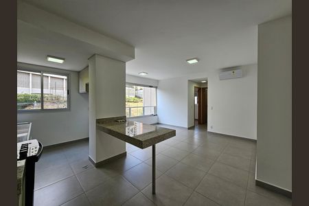 Apartamento para alugar com 50m², 2 quartos e 2 vagas Apartamento para alugar com 50m², 2 quartos e 2 vagasÁrea comum