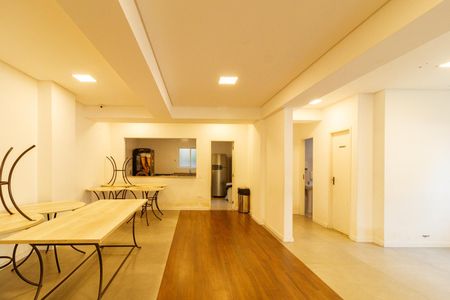 Apartamento à venda com 56m², 2 quartos e 1 vaga Apartamento à venda com 56m², 2 quartos e 1 vagaÁrea comum