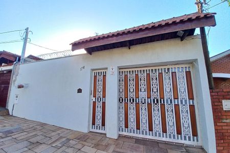 Casa à venda com 105m², 2 quartos e 3 vagasFachada do Prédio 