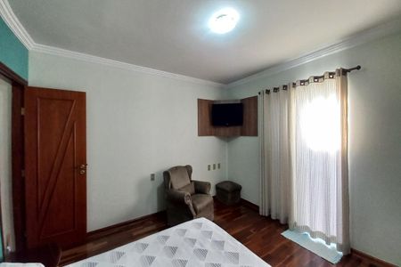 Casa à venda com 105m², 2 quartos e 3 vagasQuarto 2 - Suíte