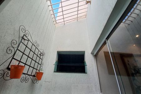 Casa à venda com 105m², 2 quartos e 3 vagasDetalhe da Sala 
