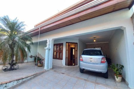 Casa à venda com 105m², 2 quartos e 3 vagasFachada do Prédio