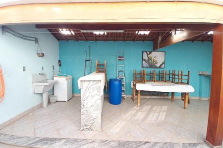 Casa à venda com 105m², 2 quartos e 3 vagasVista da Cozinha 