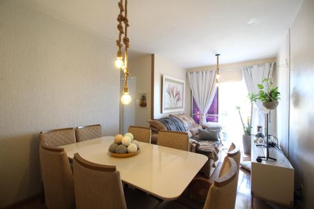 Sala de apartamento à venda com 2 quartos, 63m² em Taquara, Rio de Janeiro