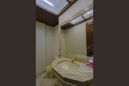 Lavabo de apartamento à venda com 4 quartos, 330m² em Serra, Belo Horizonte